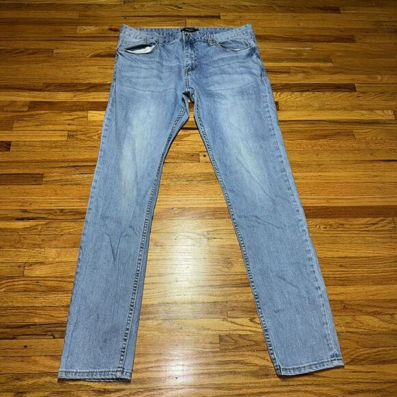 Forever 21 Light Blue Denim Jeans Men Size 36 X 32 Preowned - Picture 1 of 3